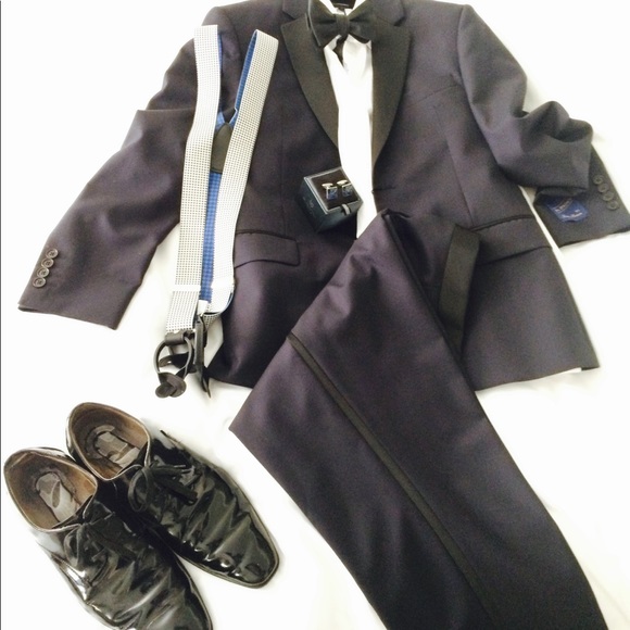 Meet your Posher, AJ - Picture 3 of 3